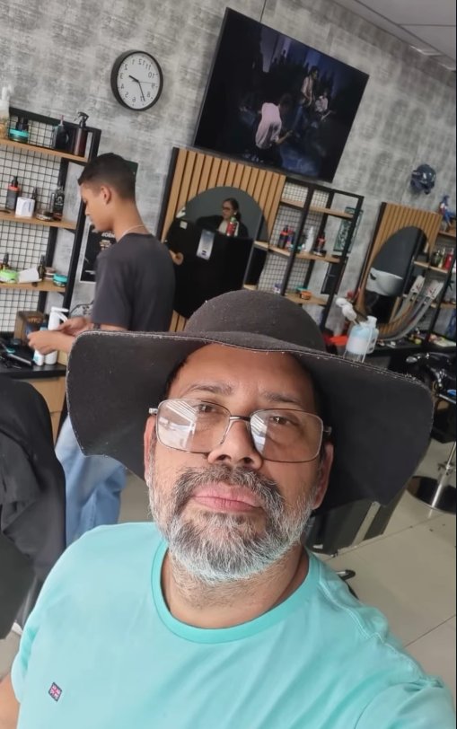 Cliente no ambiente Dom Antônio